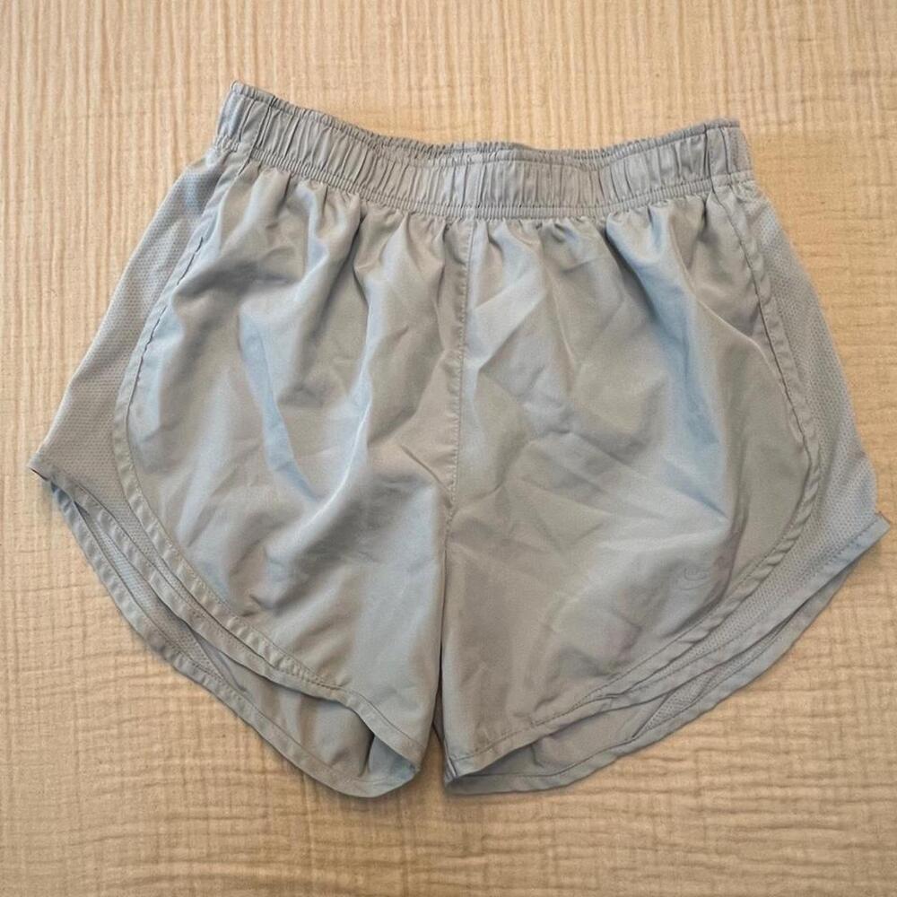 Nike DRI-FIT Tempo women's running shorts